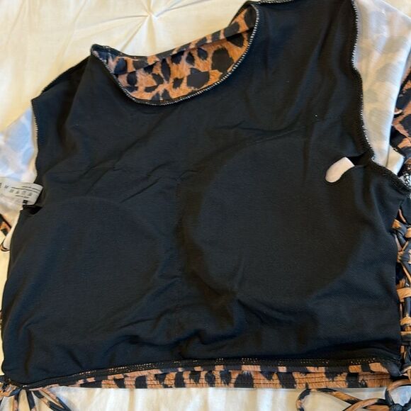 SHEIN Women's Cheetah Print Short Sleeveless Mock Turtleneck Side Tie Crop Top M - Picture 7 of 8